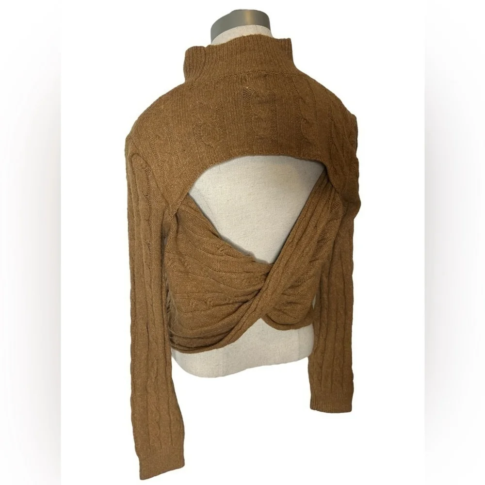 Hippie Rose Women’s Tawny High Neck Back Cutout Long Sleeve Knit Sweater Small